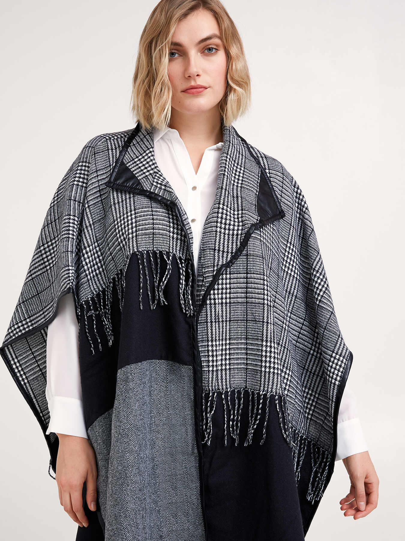 Mantella fantasia image number 2