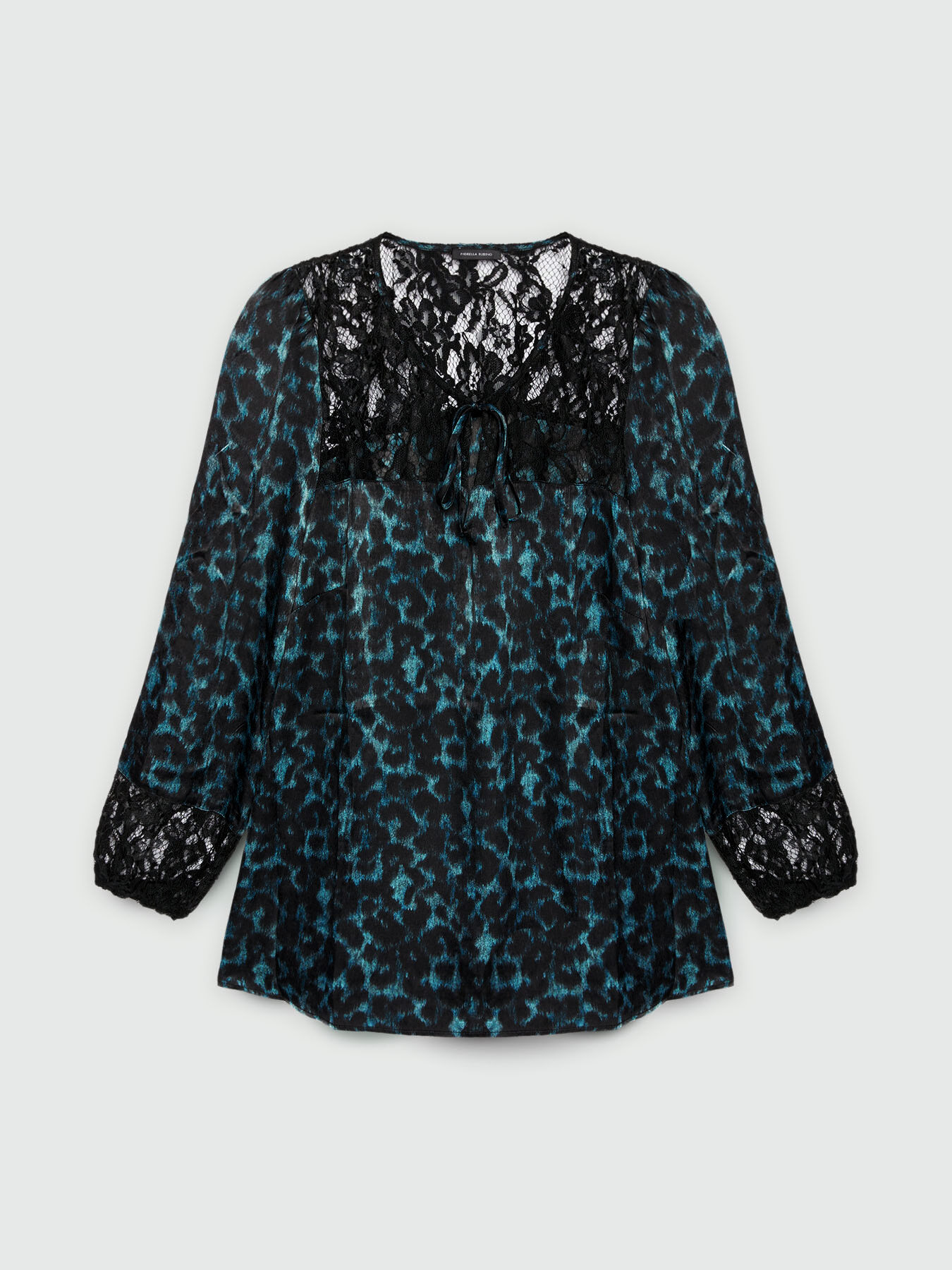 Animal print blouse with lace image number 4