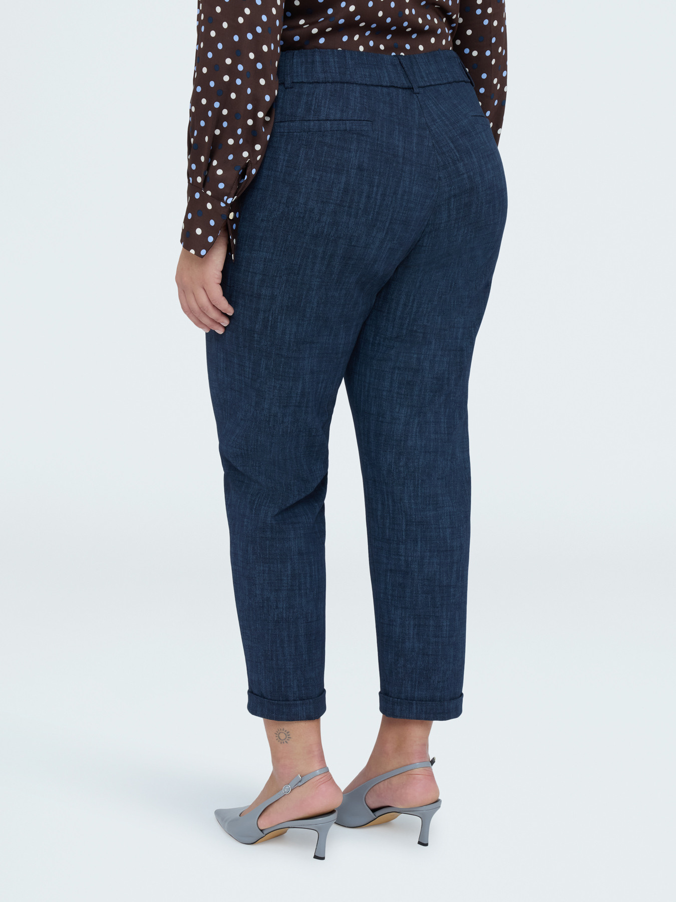 Carrot Fit Trousers in Milano Stitch image number 0