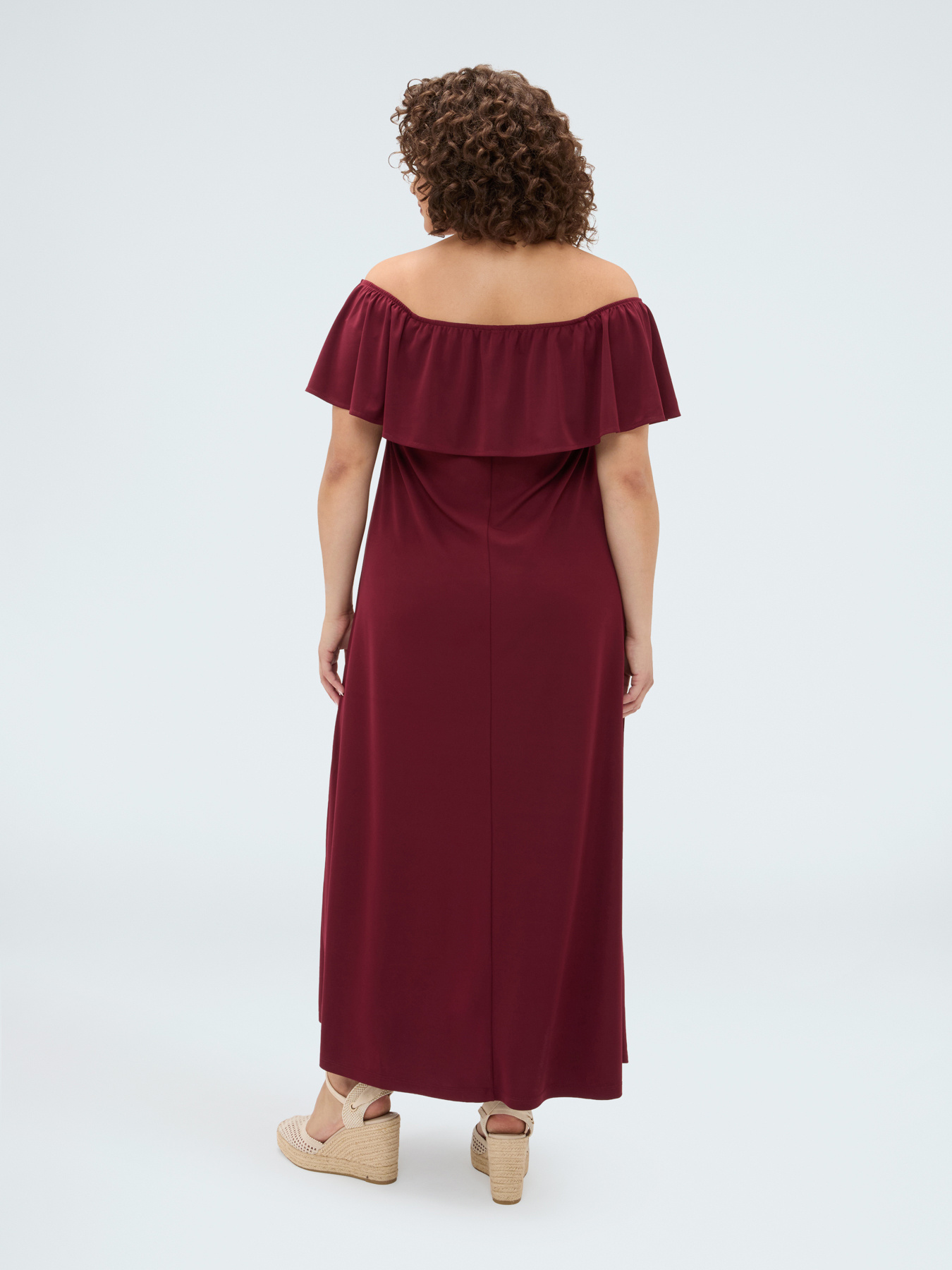 Chill off-shoulder long dress with ruffles image number 1