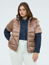 Reversible short-sleeve puffer jacket image number 4