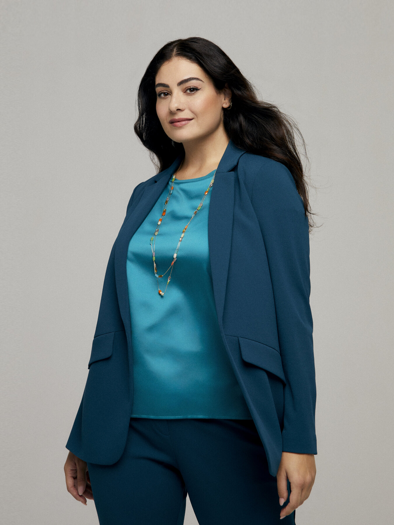 Blazer in tessuto cr&ecirc;pe image number 4