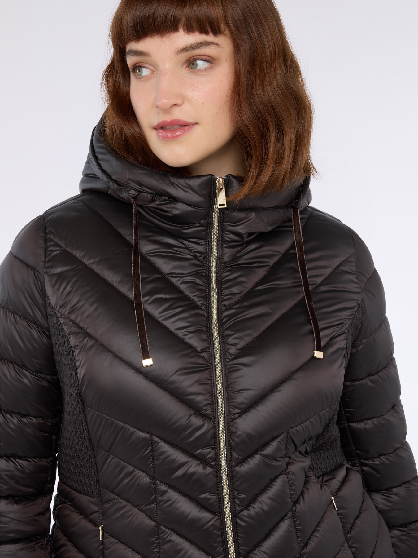 Quilted down jacket with hood image number 7