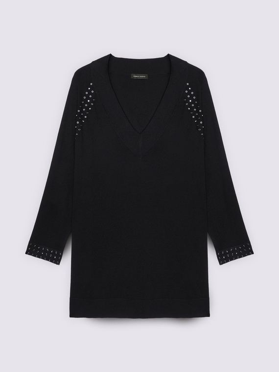 Sweater with studs on shoulders and cuffs