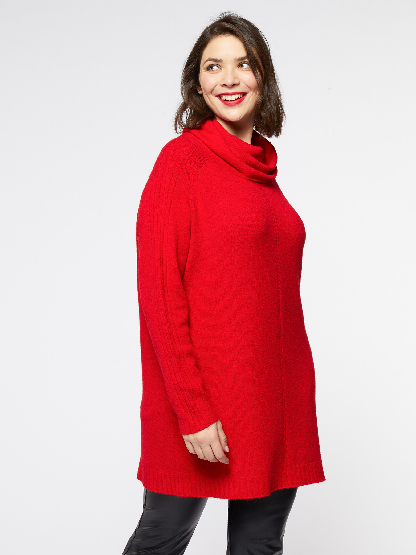 Maglia lunga a mini abito con collo ad anello image number 0