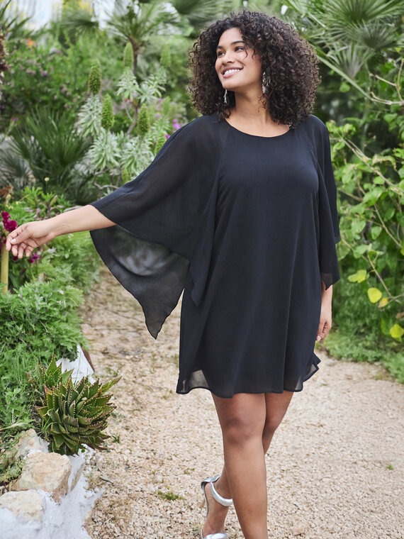 Georgette dress with maxi kimono sleeves
