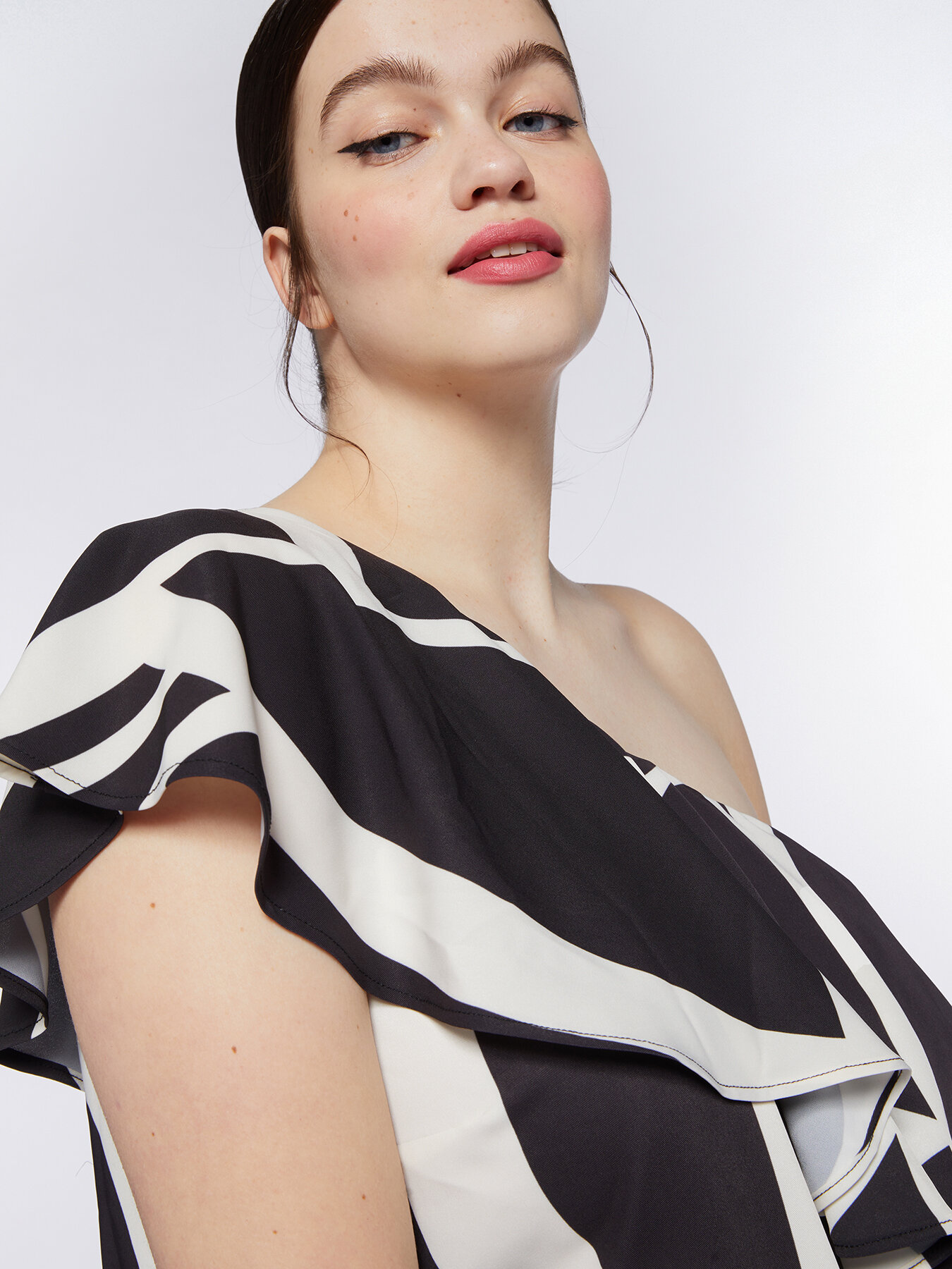 Vestito corto monospalla image number 3