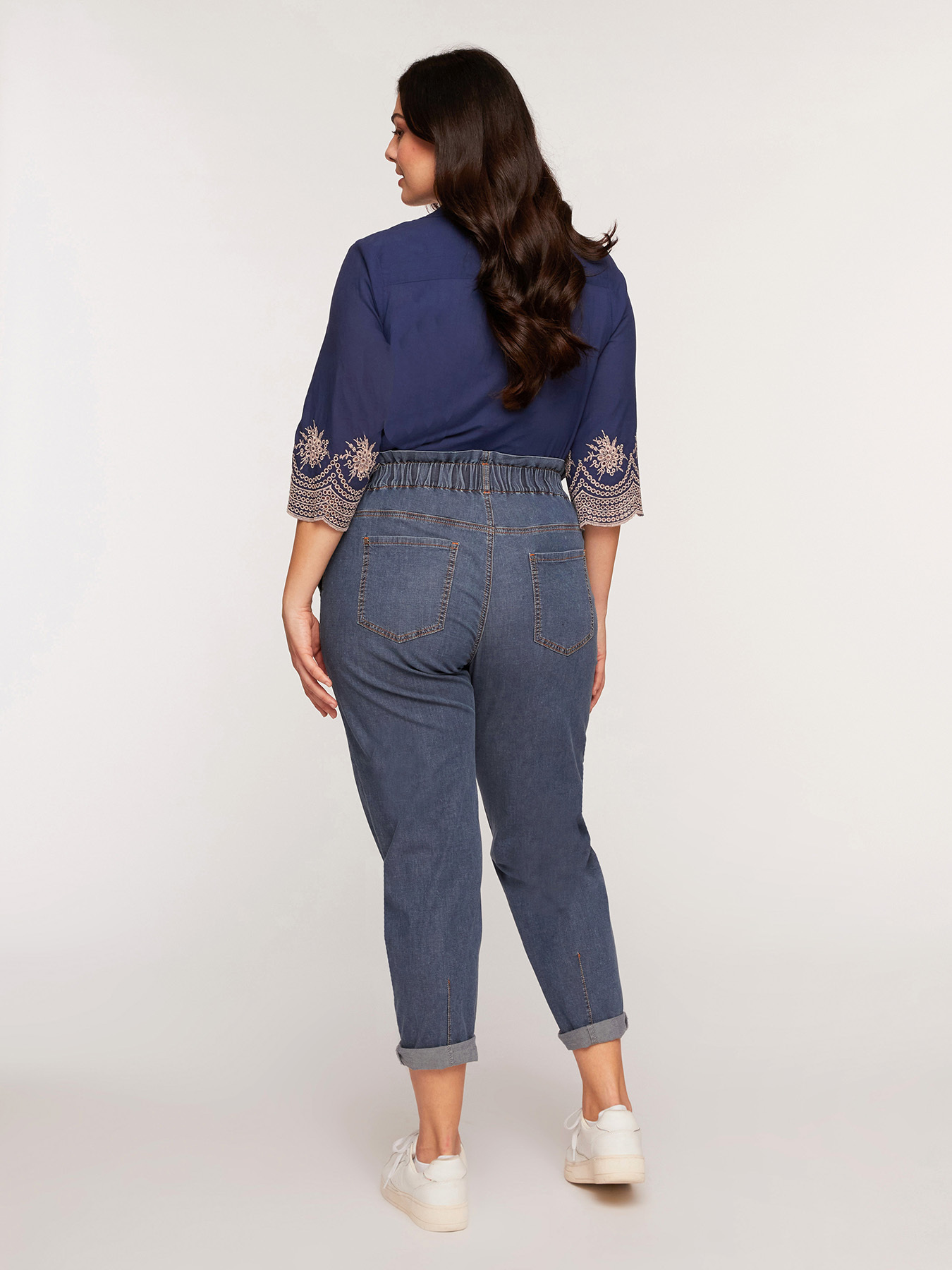 Jeans baggy in light denim stretch image number 1