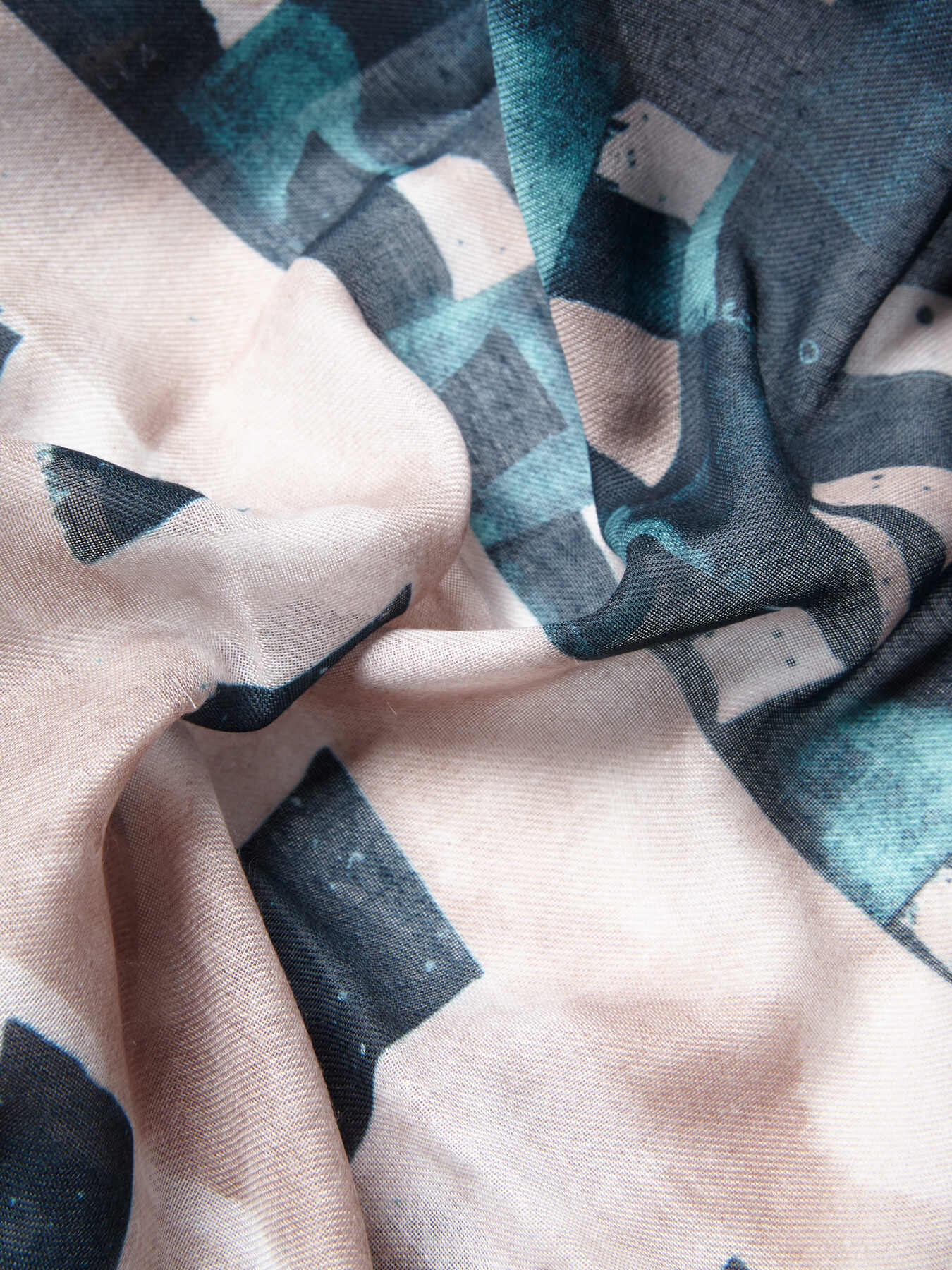 Schal mit Aufdruck #livefree image number 2