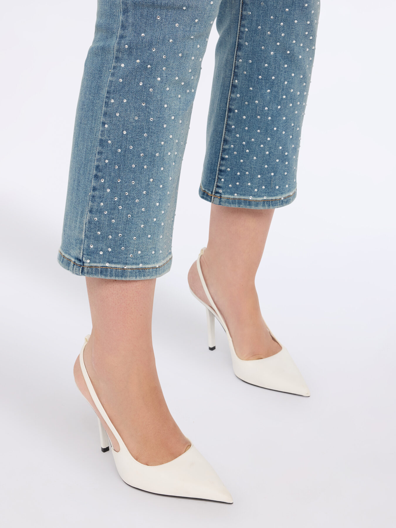 Jeans kick flare con strass effetto sfumato image number 3