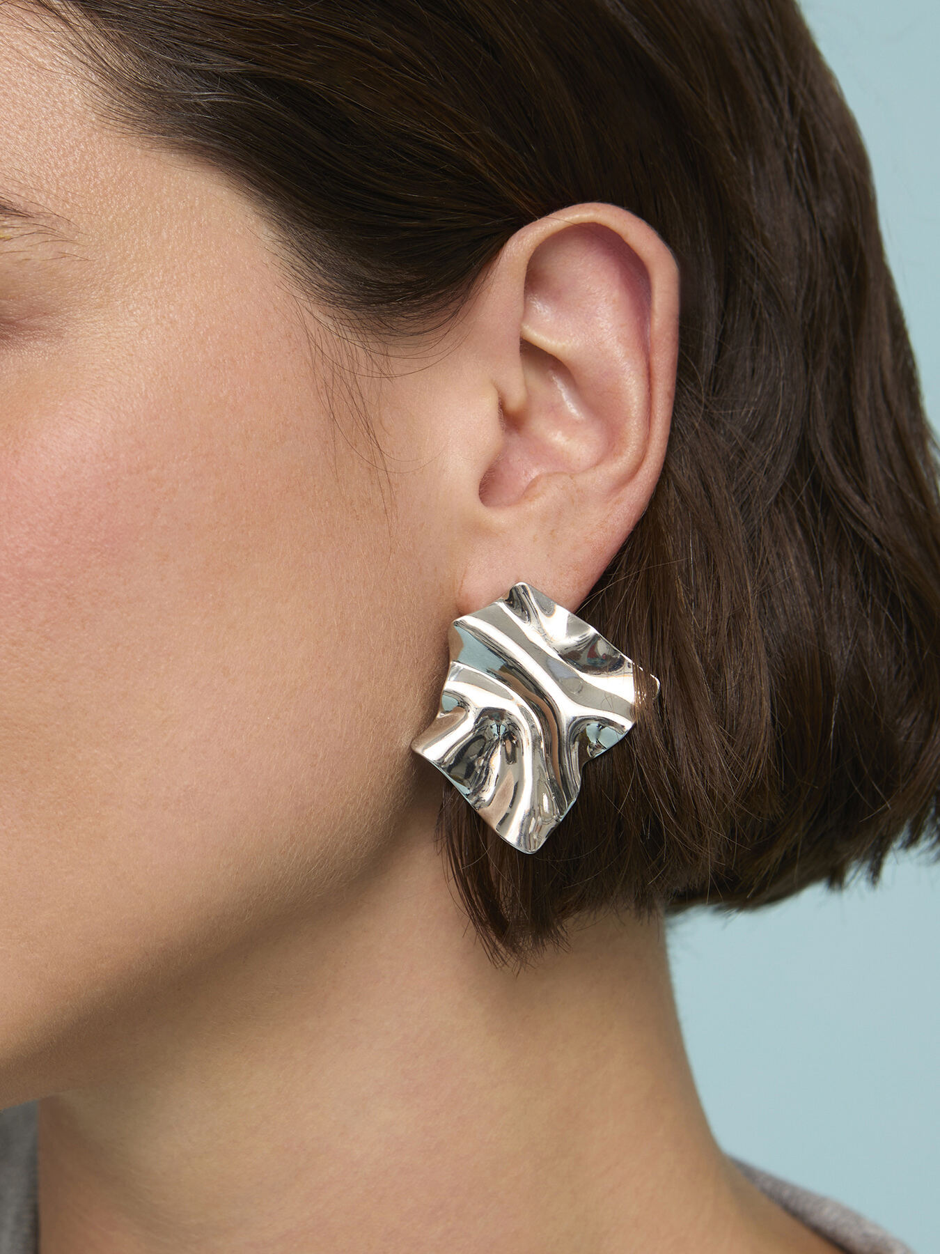 Boucles d'oreilles au design irr&eacute;gulier image number 2