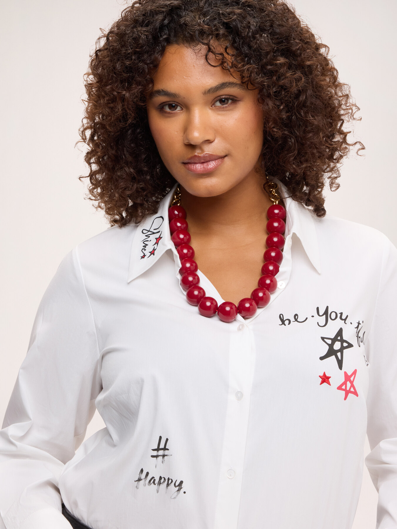 Necklace with maxi pearls image number 0