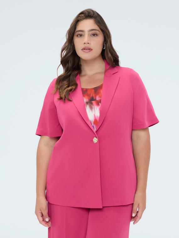 Fluid blazer with jewel button