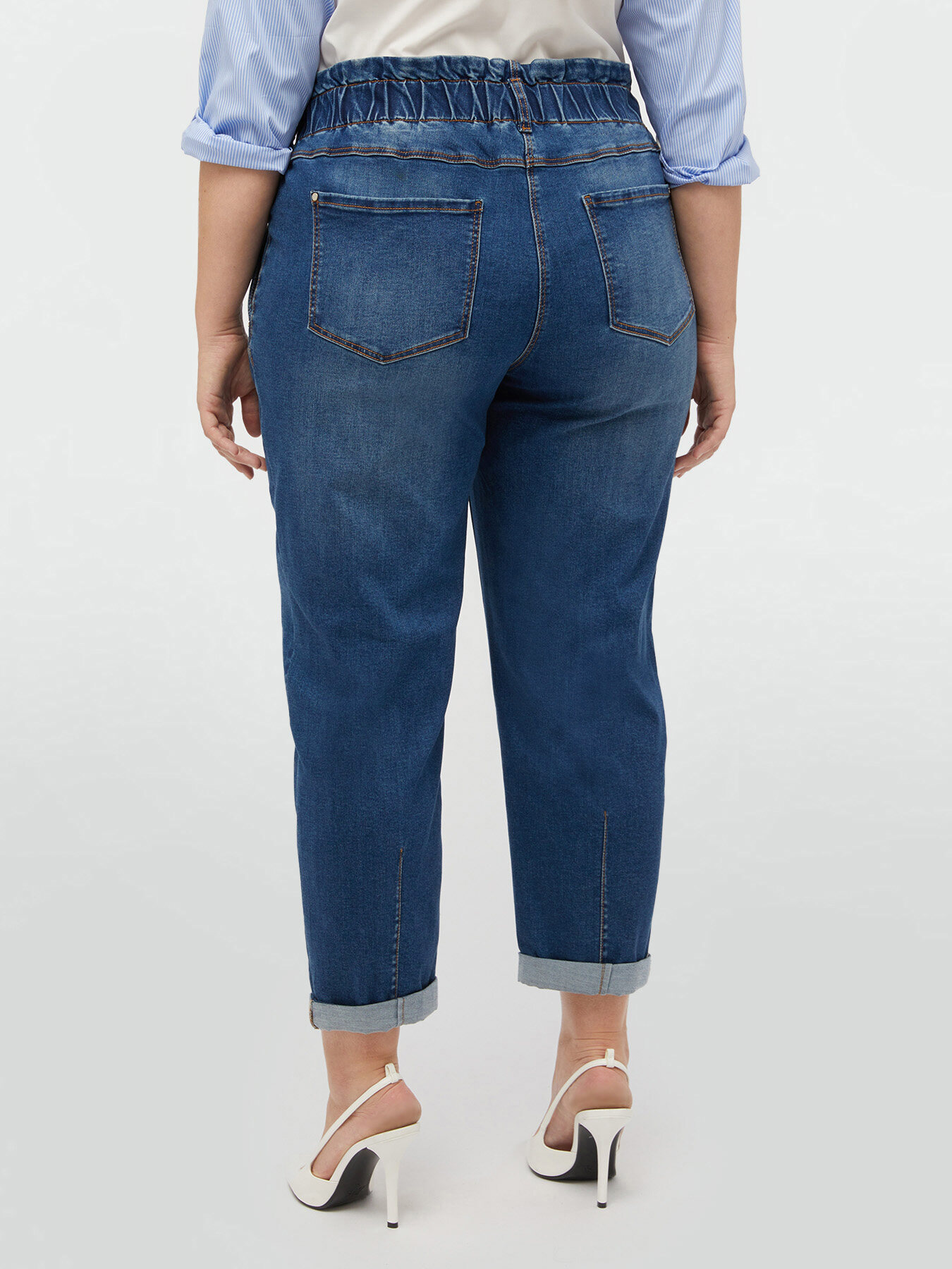 Vaqueros modelo balloon image number 1