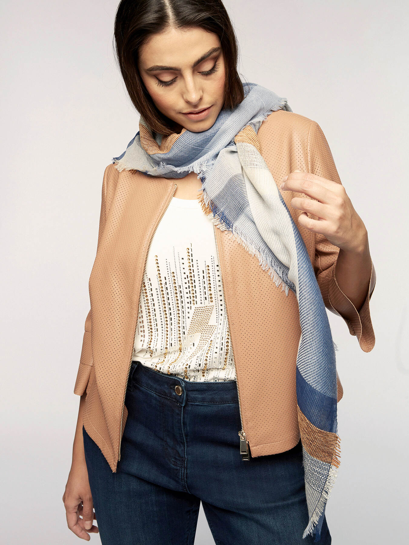 Scarf with lurex image number 0