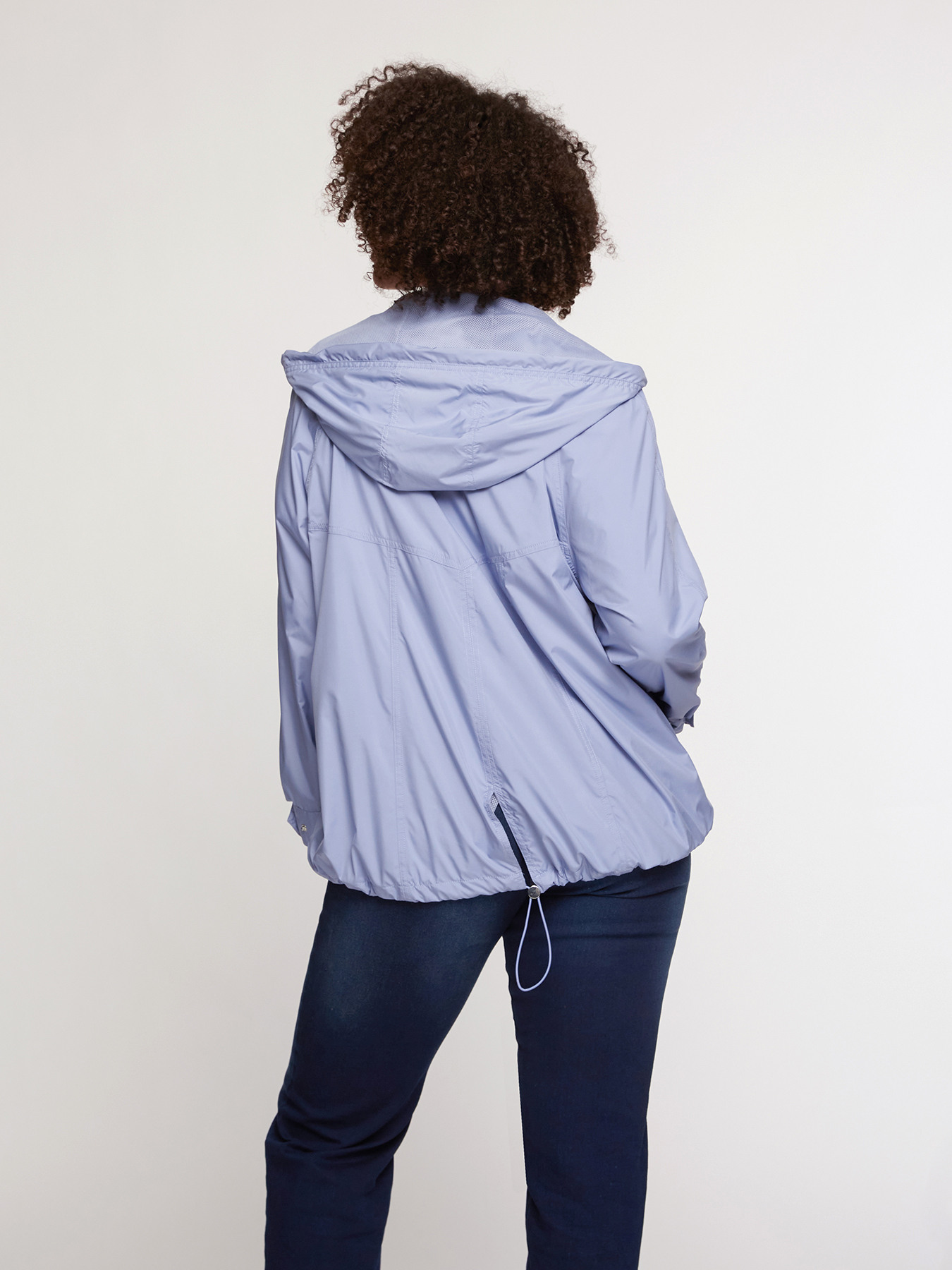 Light jacket image number 1