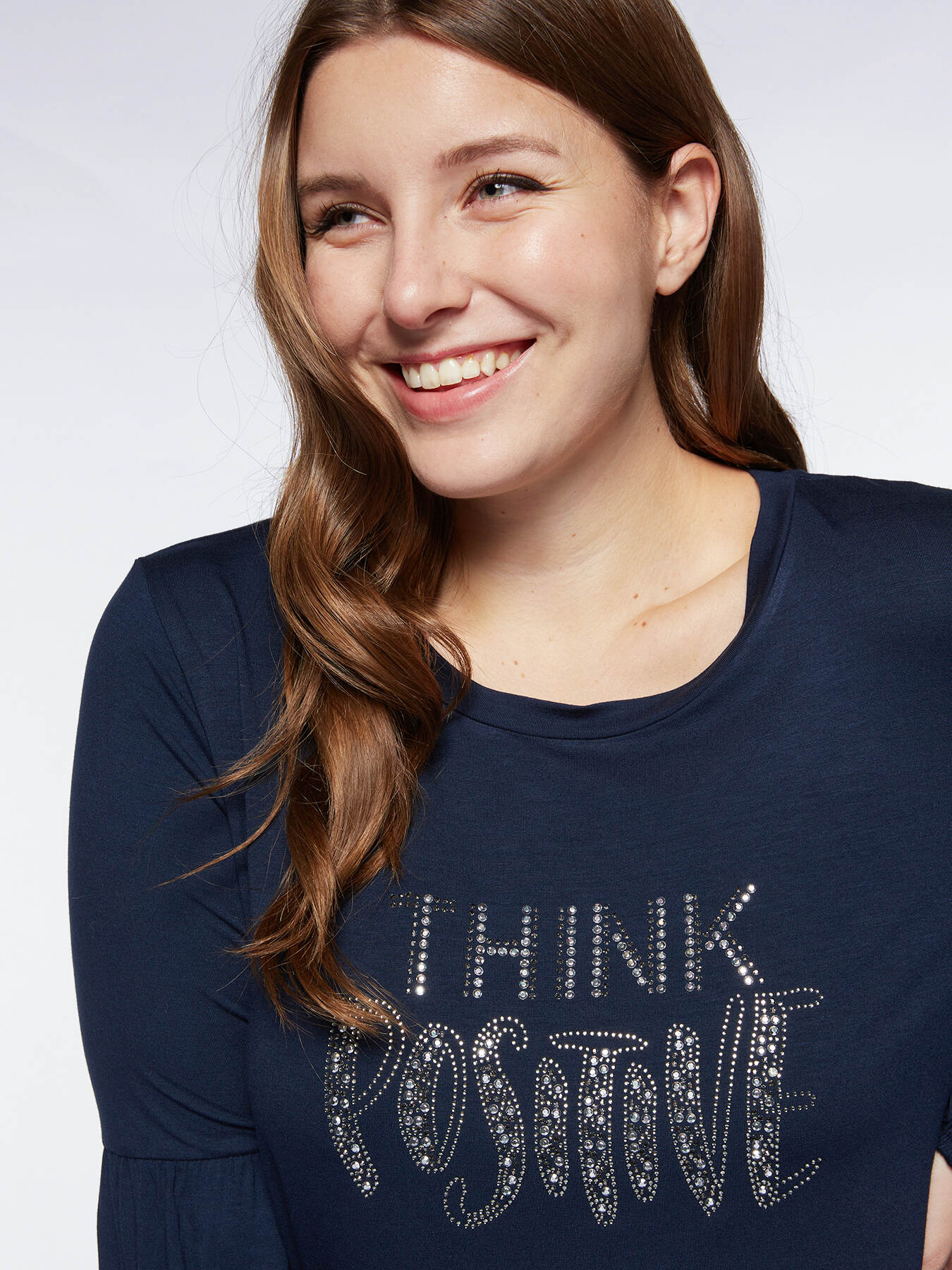 Camiseta con texto image number 2