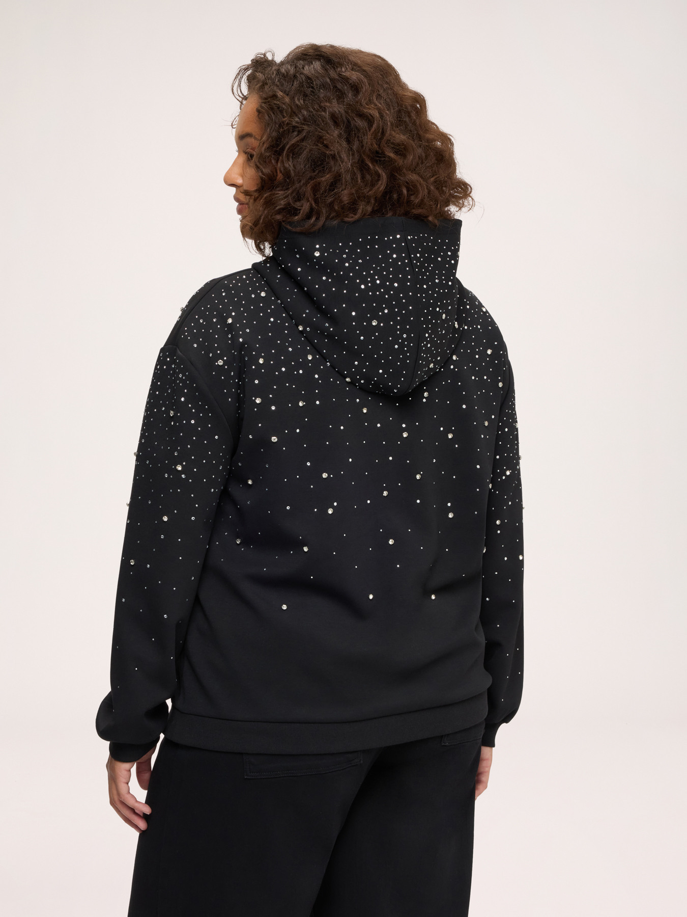 Sweat ouvert avec applications lumineuses image number 1