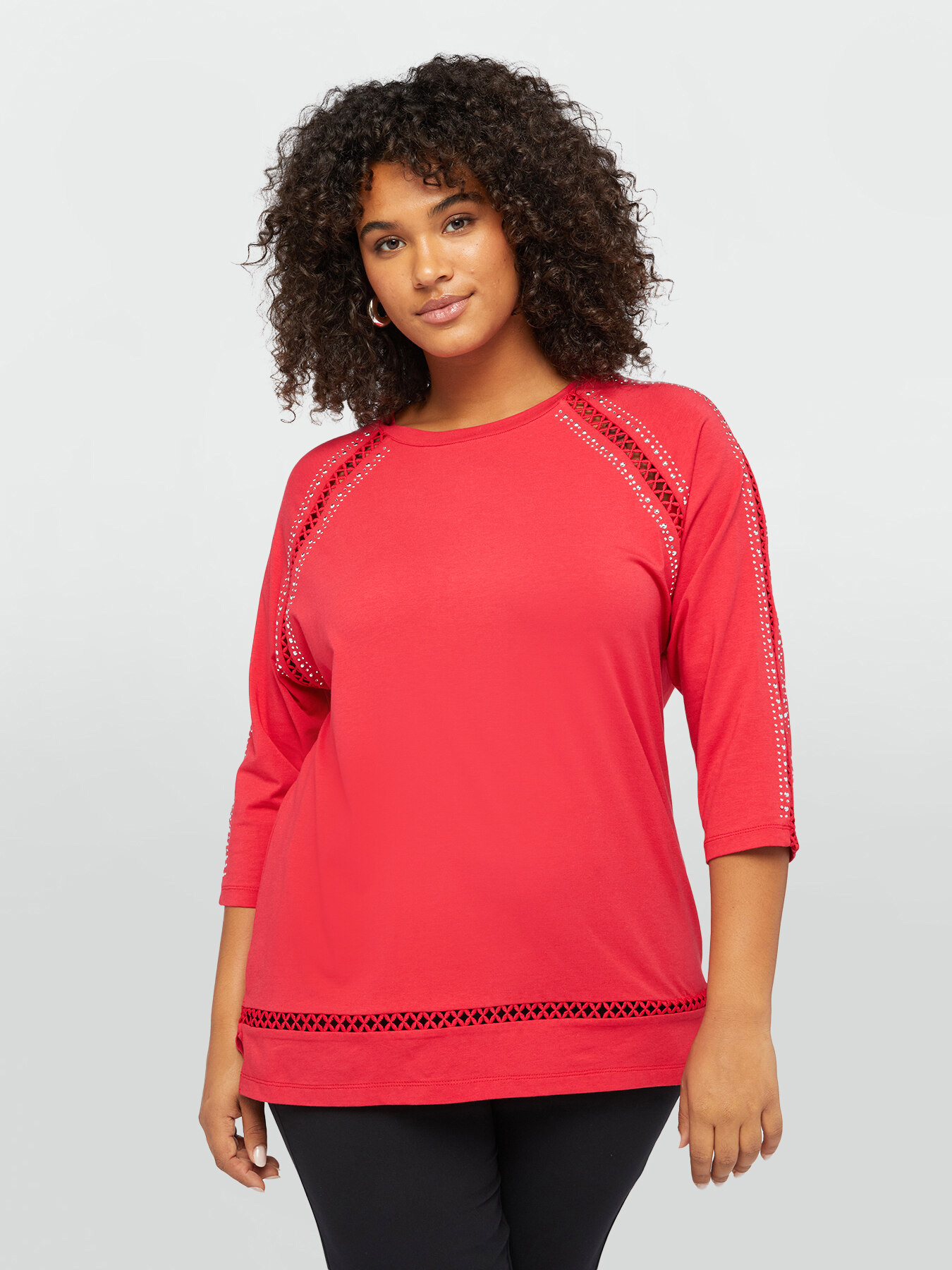 T-shirt avec cabochons et bords en r&eacute;sille image number 2