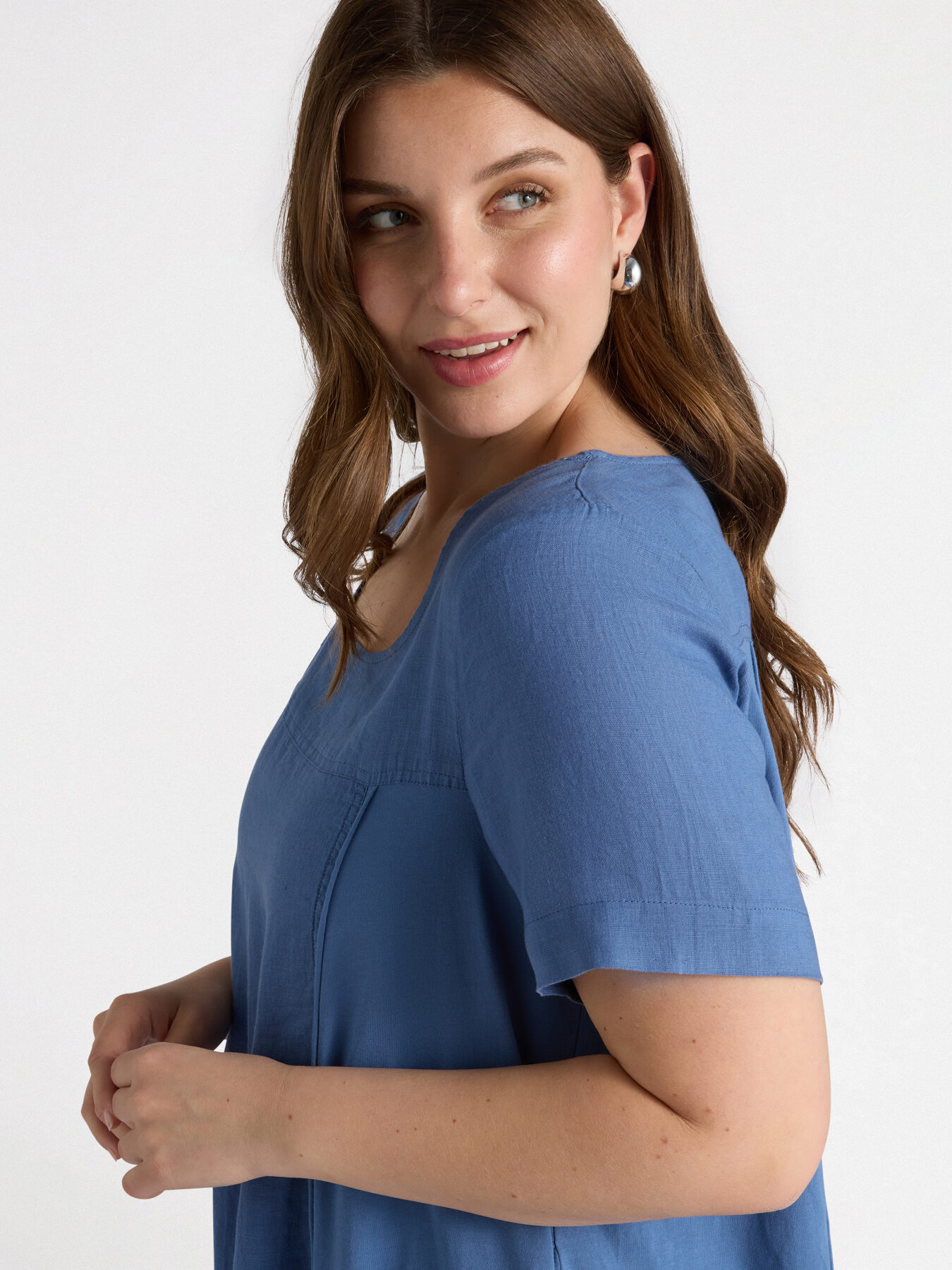 Linen and jersey dress image number 2