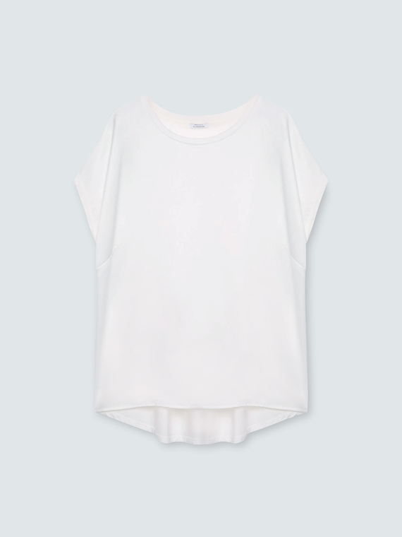 Two-material T-shirt with round neckline