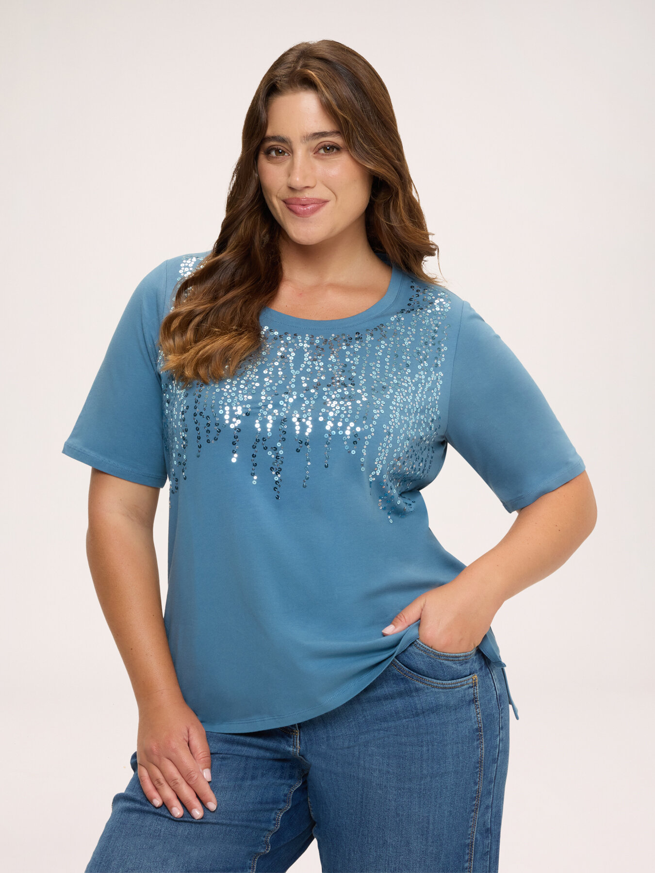 T-Shirt aus Baumwolle mit Pailletten-Kaskade image number 0