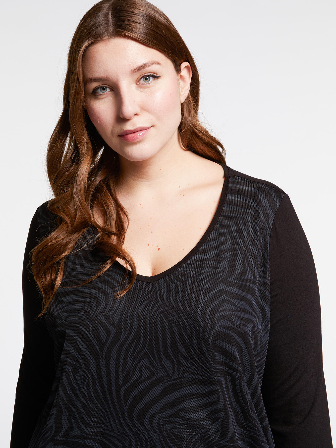 T-Shirt mit T&uuml;ll mit Tiermotiven image number 2