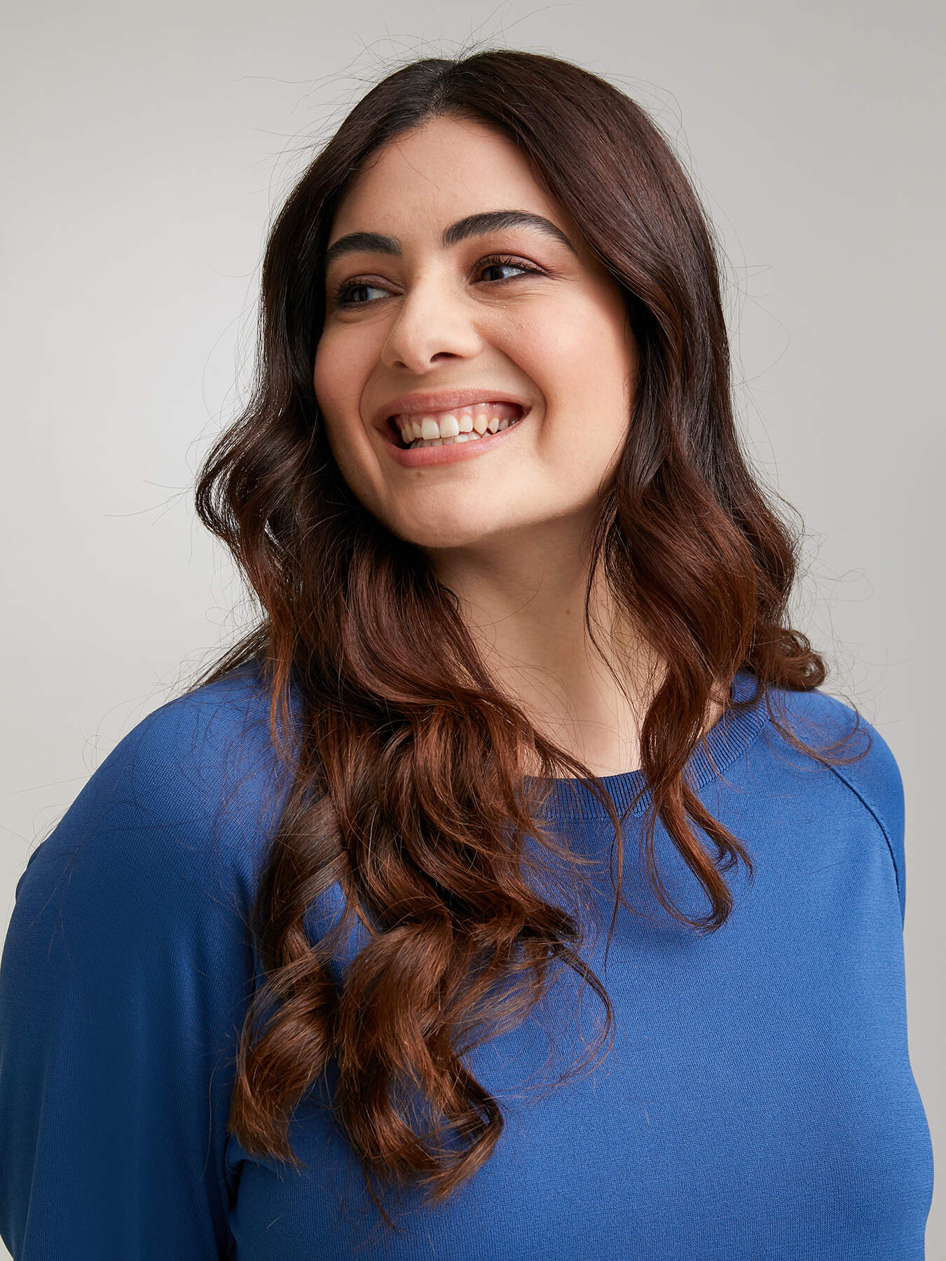 Pull avec cordon de serrage dans le bas image number 0