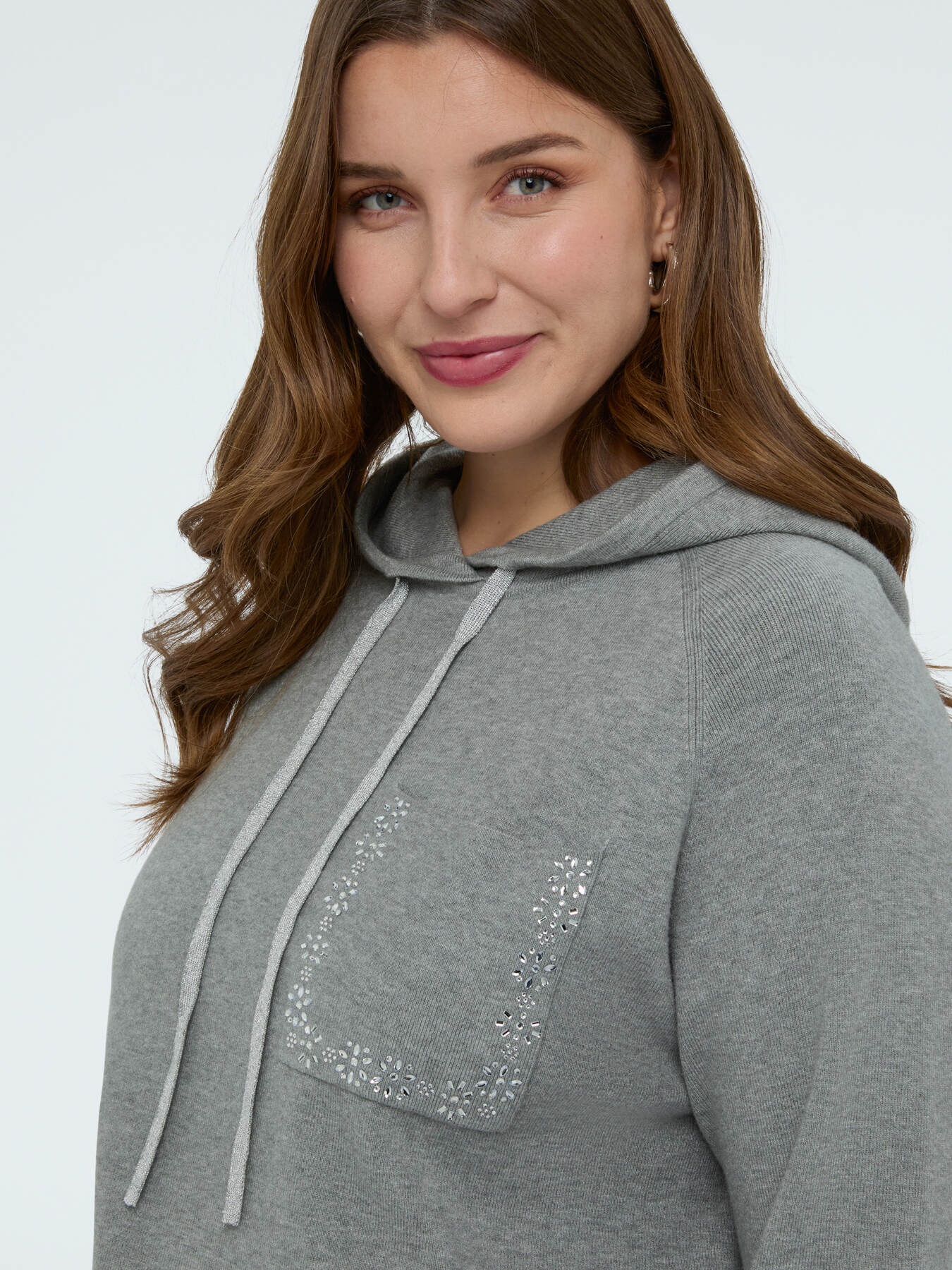 Knit sweatshirt with decorated pocket image number 3