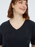 T-Shirt aus Jersey mit Perlen-Stickerei image number 3