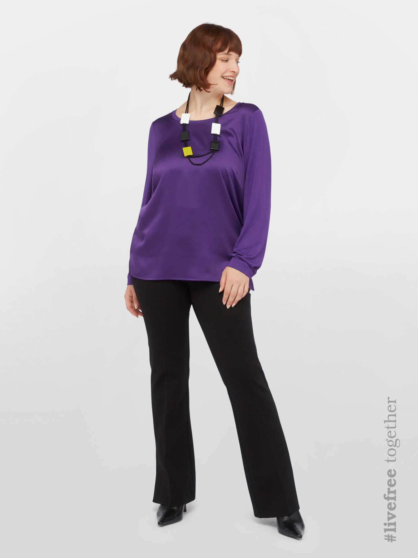 LENZING&trade; ECOVERO&trade; viscose flared trousers image number 0