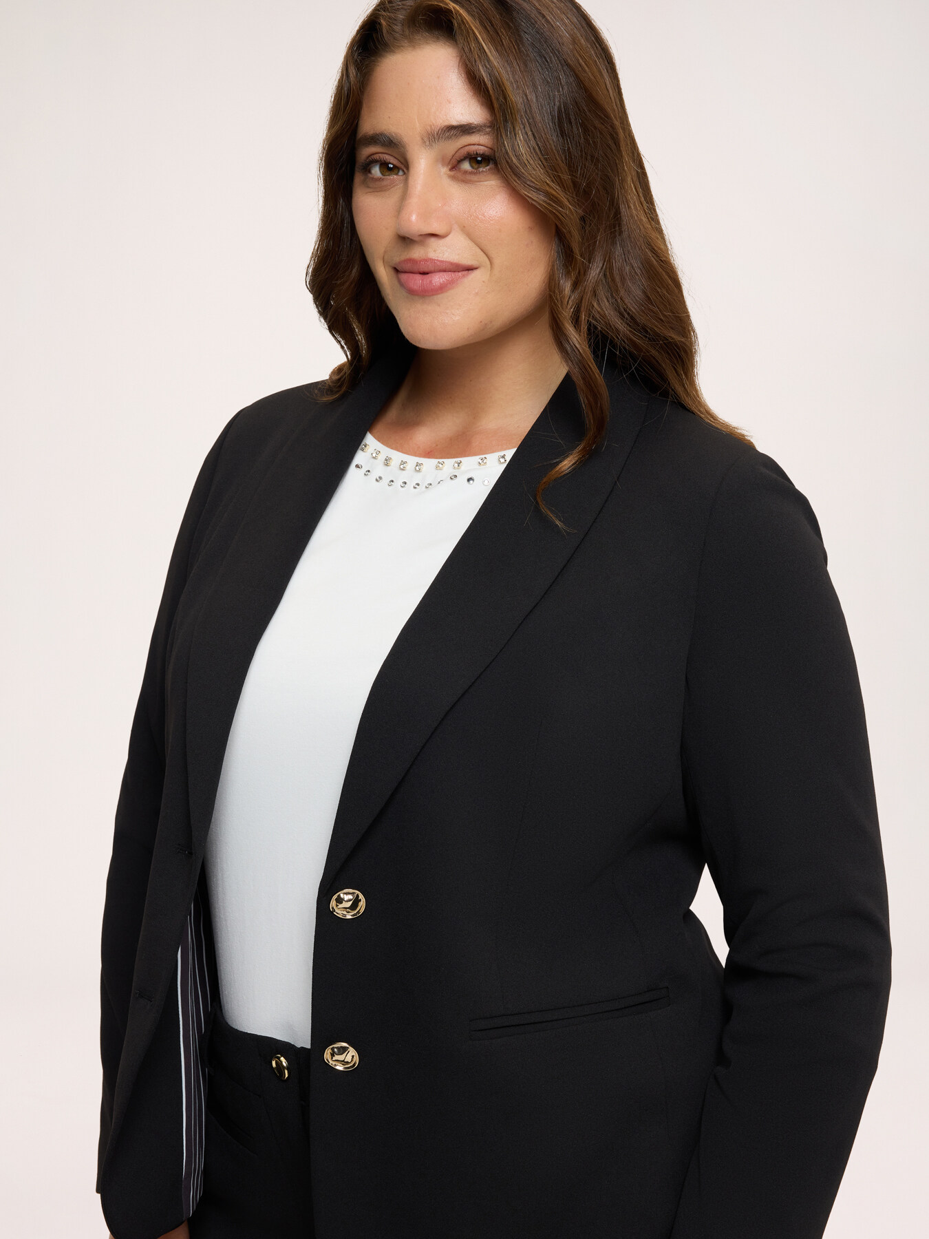 Cropped blazer in stretch fabric image number 3