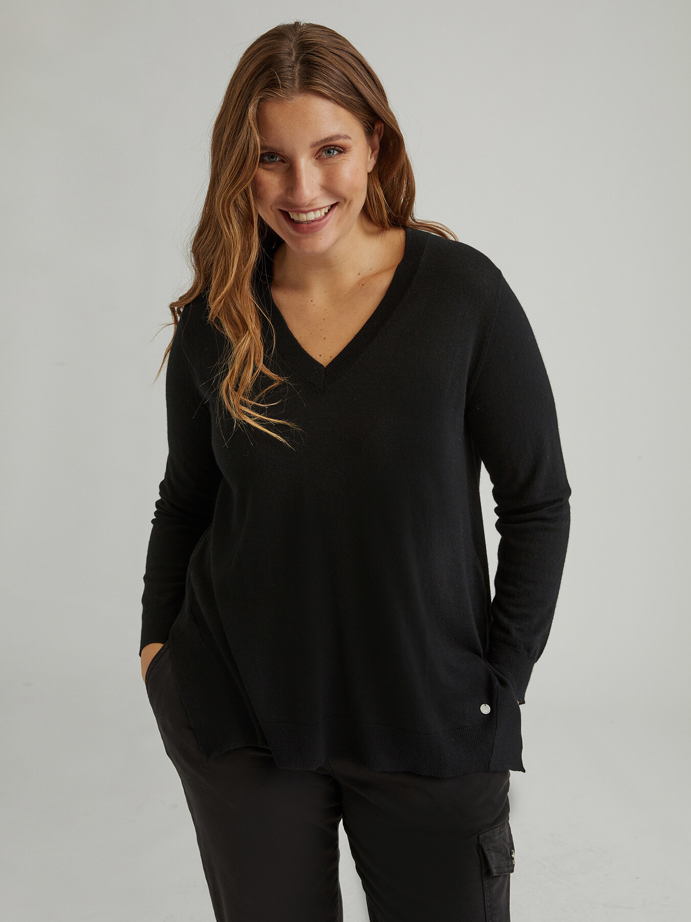 Pull col en V en laine et viscose image number 0