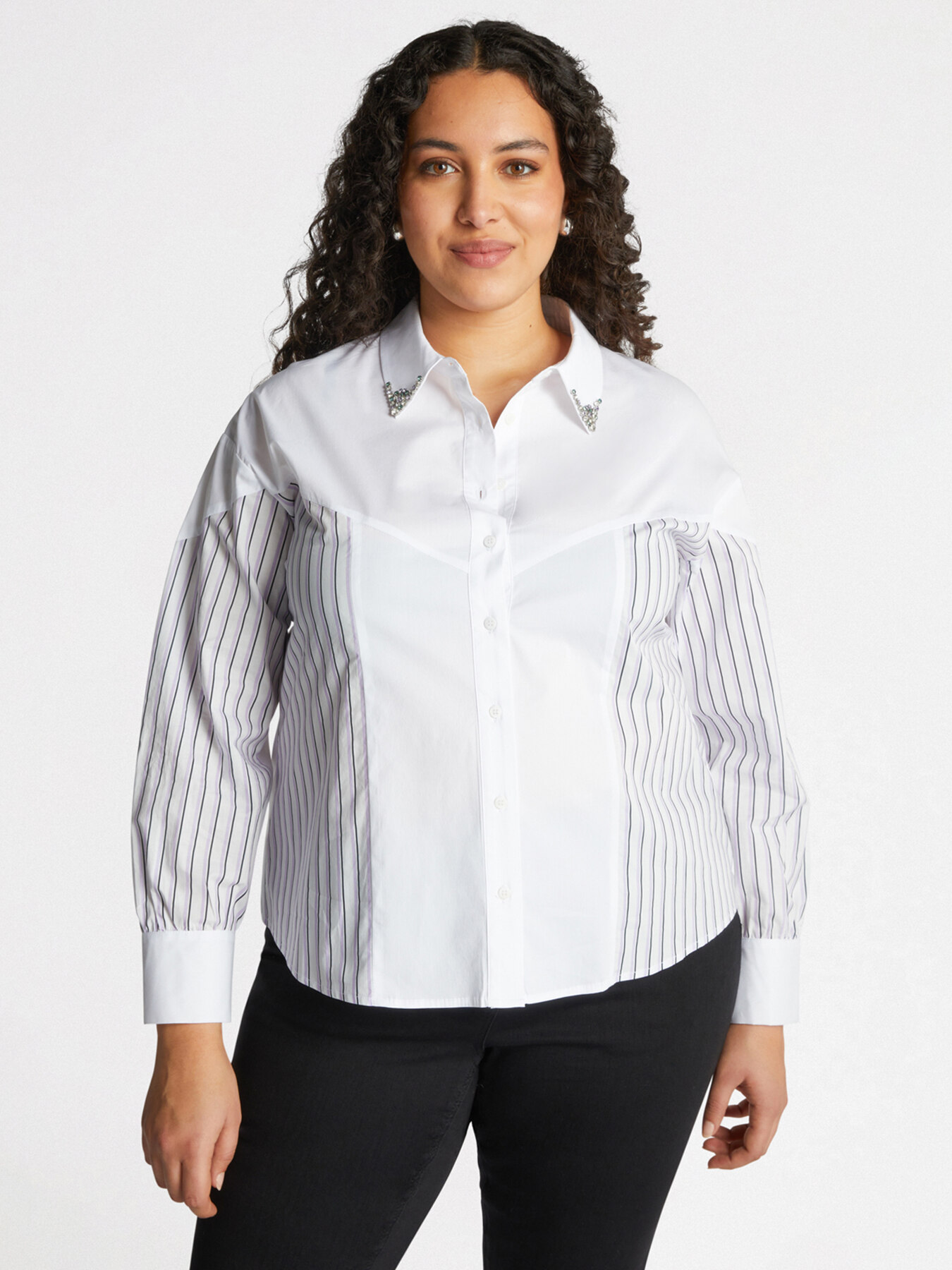 Camicia con inserti a righe e strass sul colletto image number 1