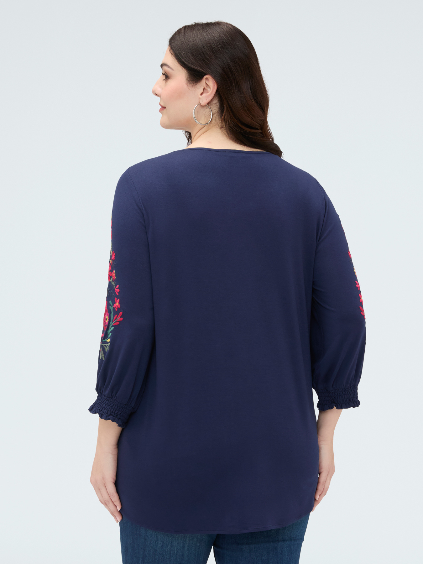 Viscose t-shirt with embroidery image number 1