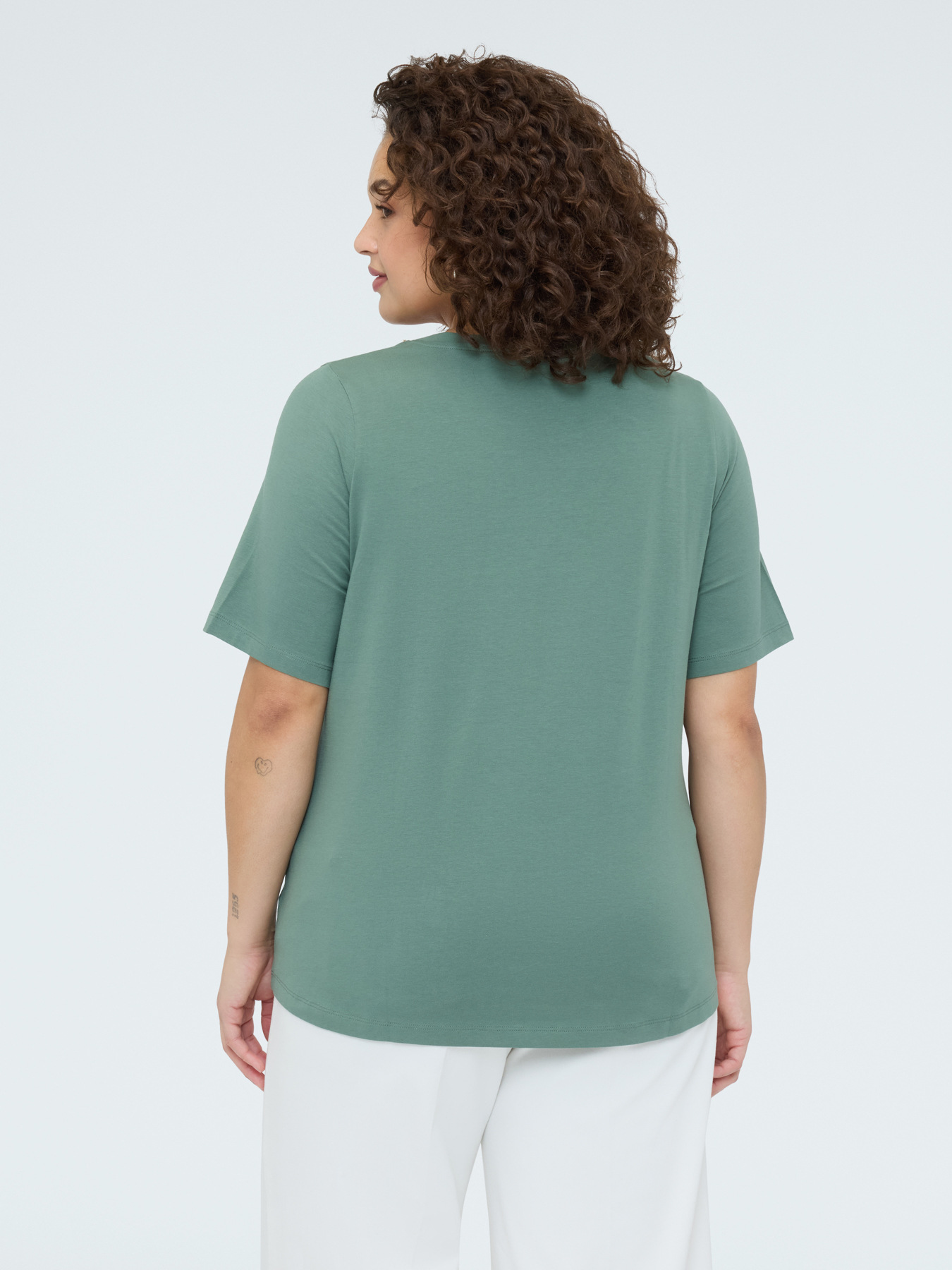 Cotton t-shirt with luminous appliqu&eacute;s image number 1