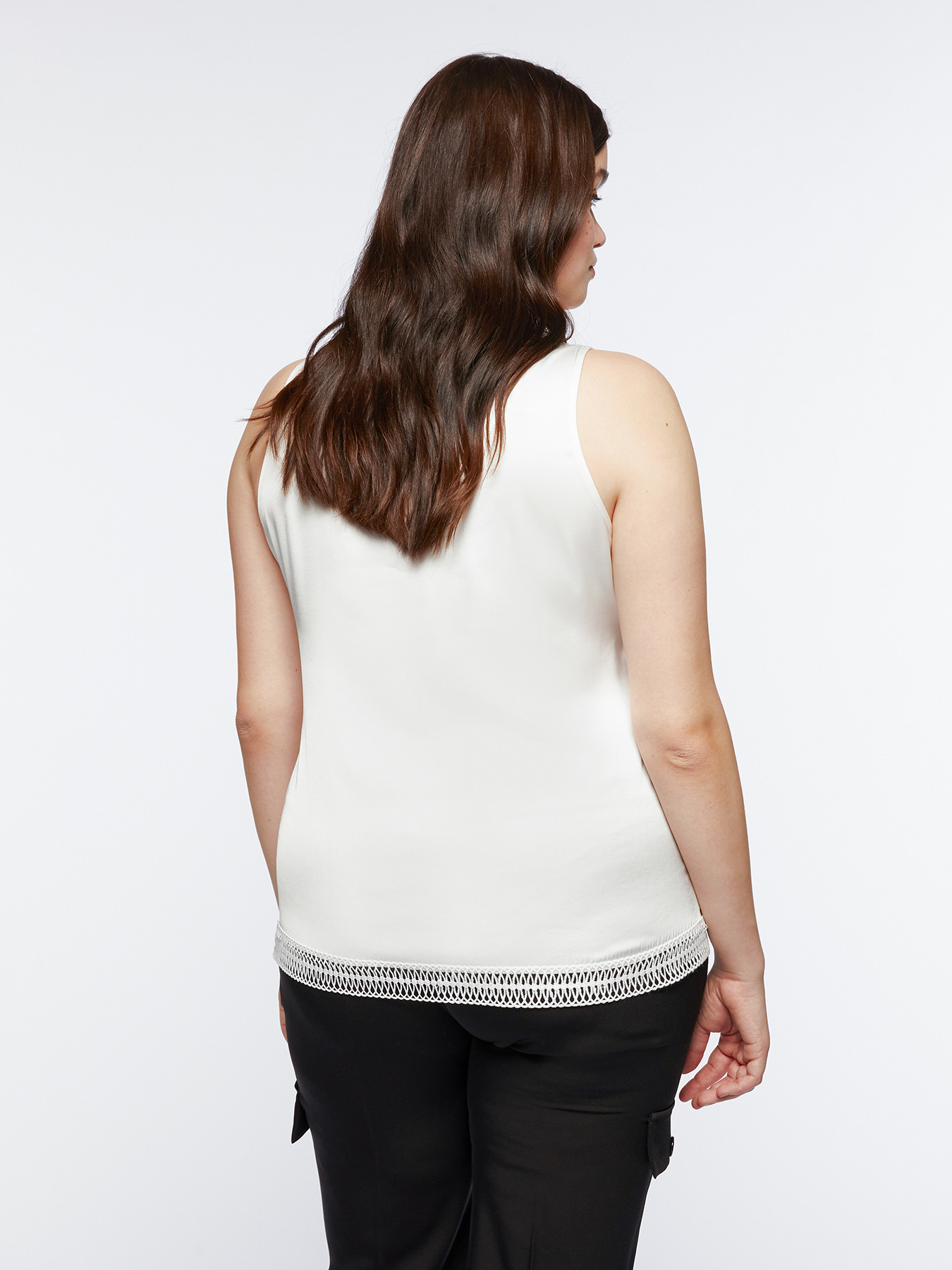 Top con bordi intrecciati image number 1