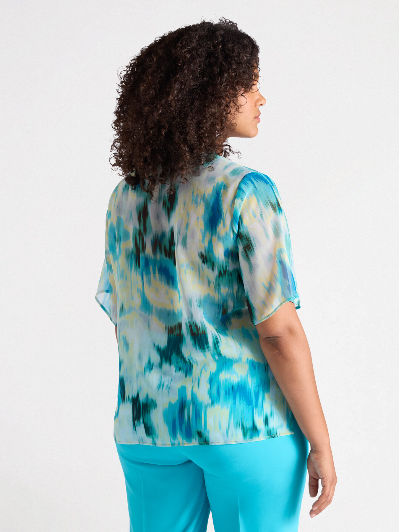 Blusa stampata con volant image number 1