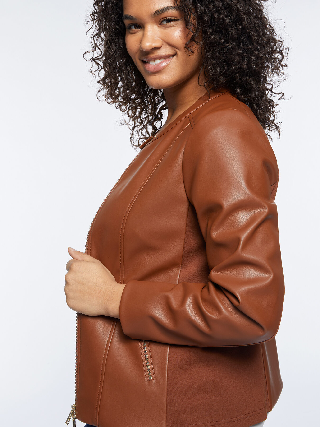 Cazadora con escote redondo image number 2