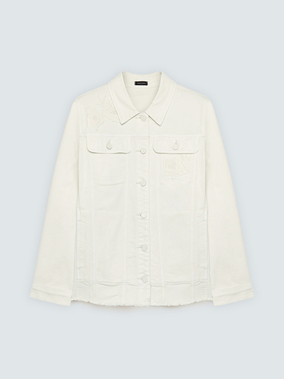 Camisa shacket con bordados florales