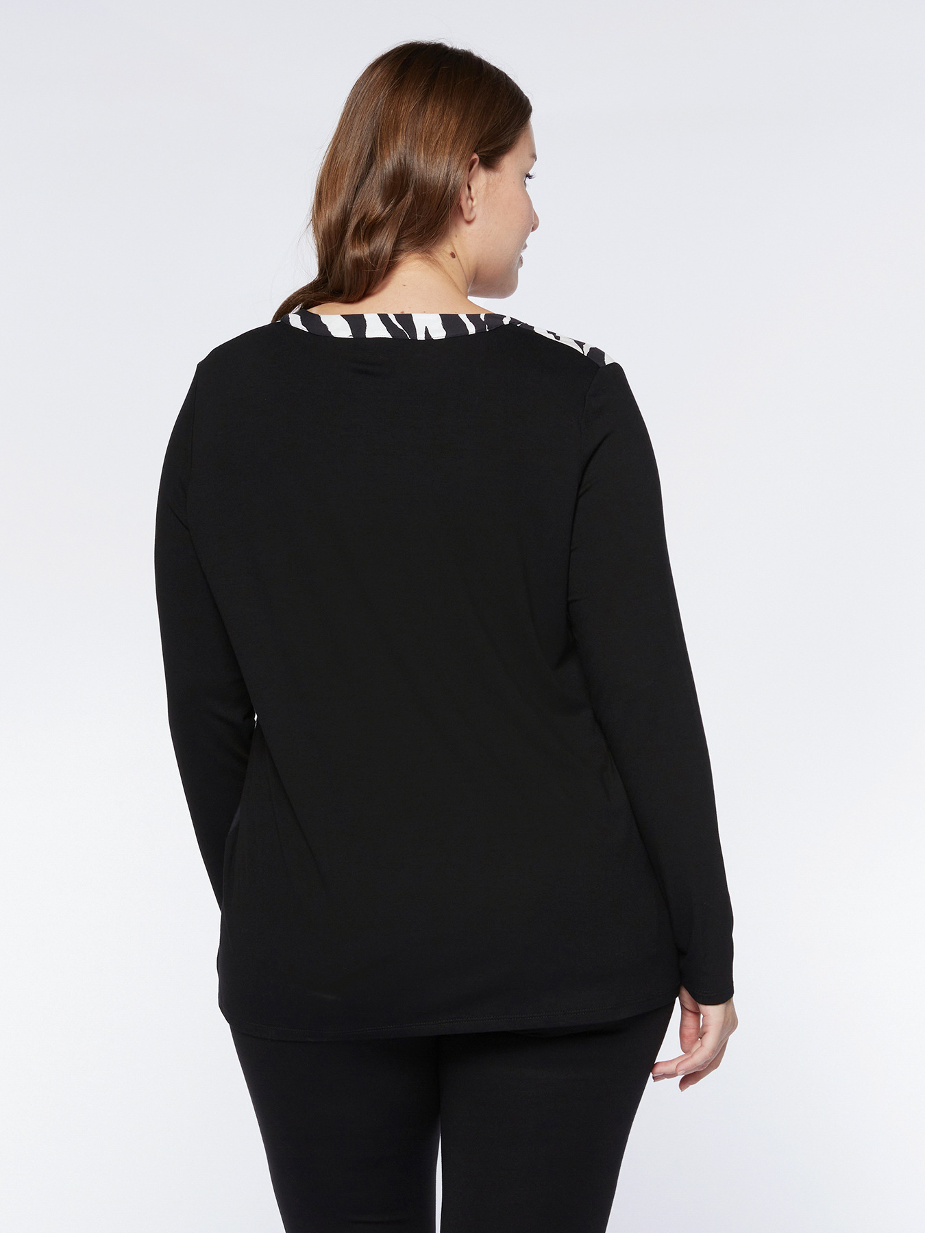 T-shirt with zebra print on the front image number 1