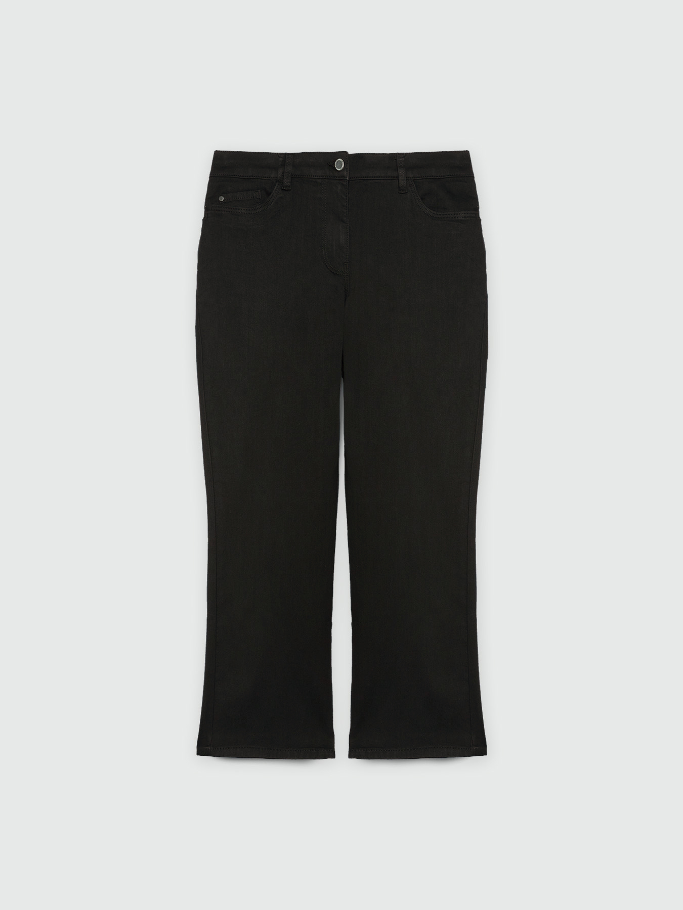 Jean kick flare total black image number 4