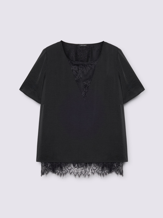 Seidenbluse mit Spitzendetails