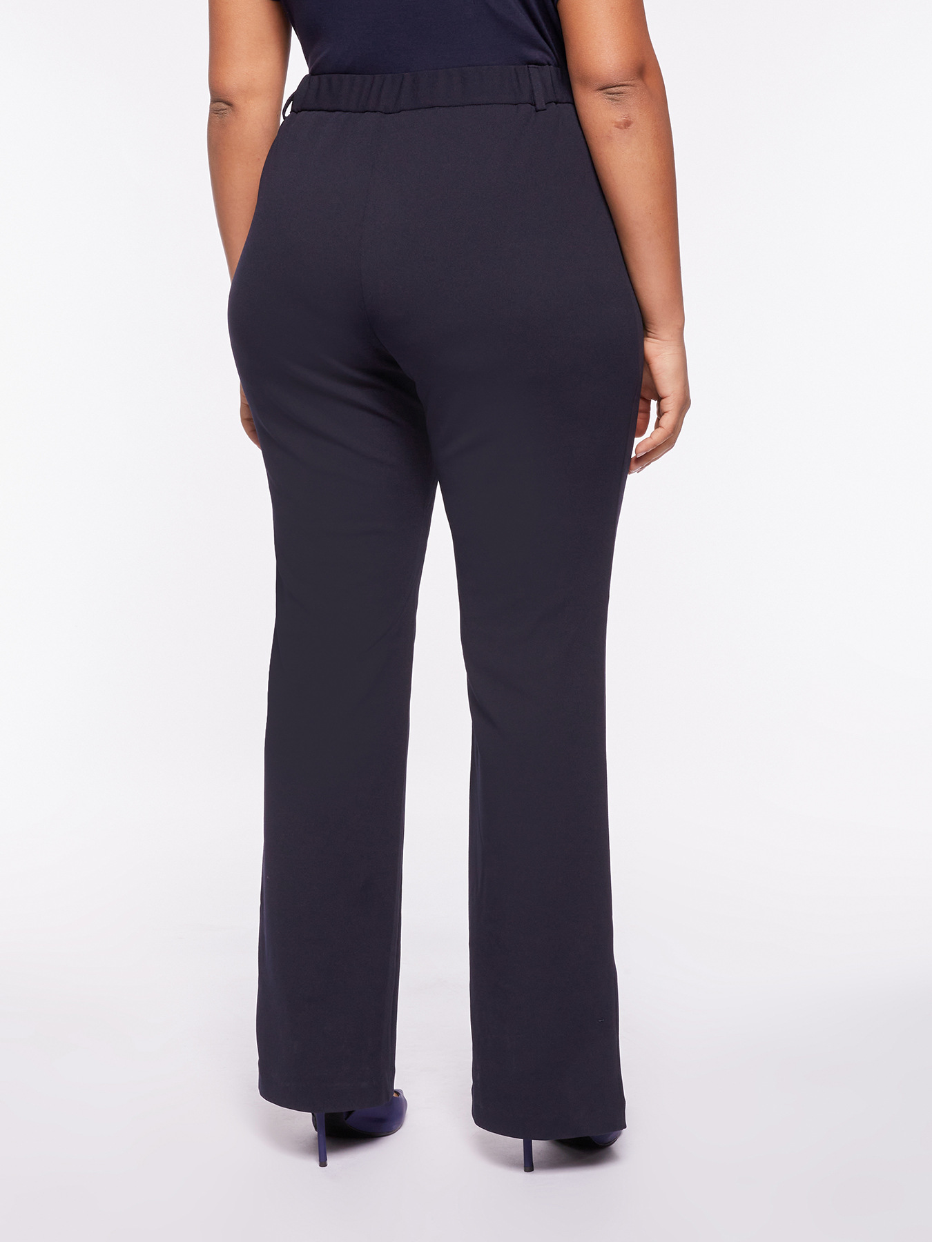 Pantaloni con spacchi al fondo image number 1