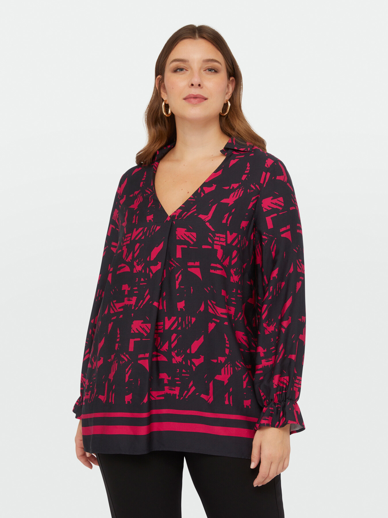 Blouse with two-tone print image number 2