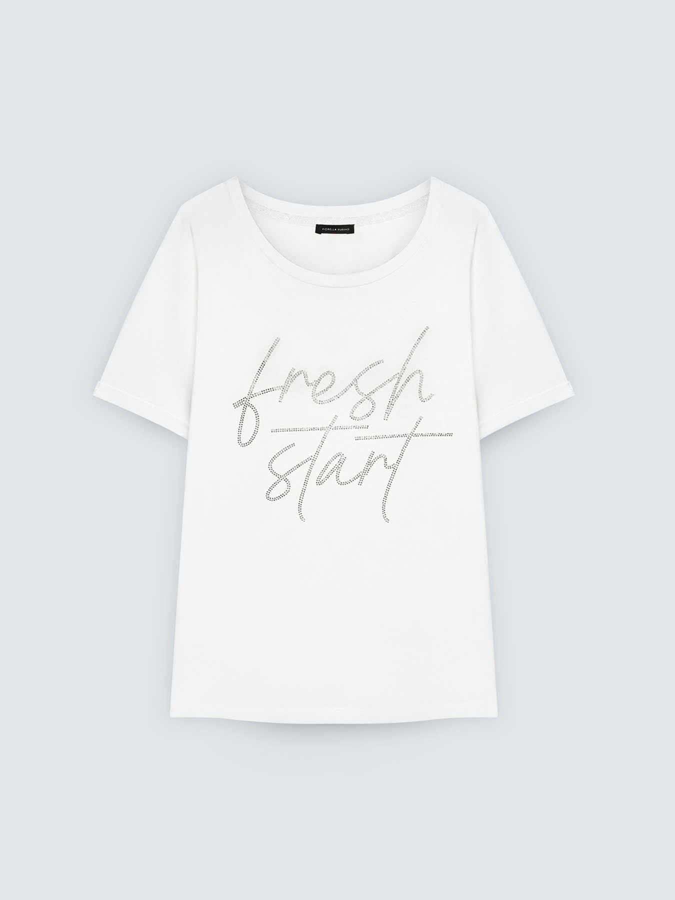 Camiseta con letras de strass image number 4