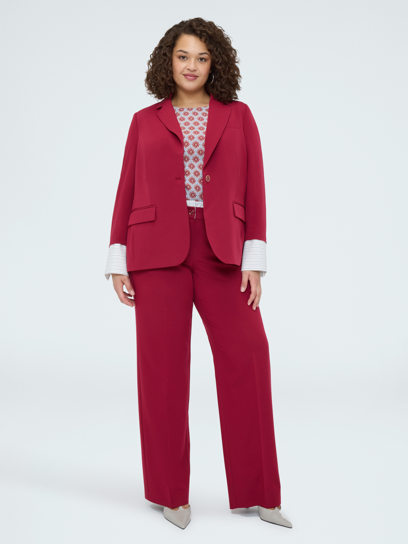 Blazer with detachable shirt-effect cuff image number 4