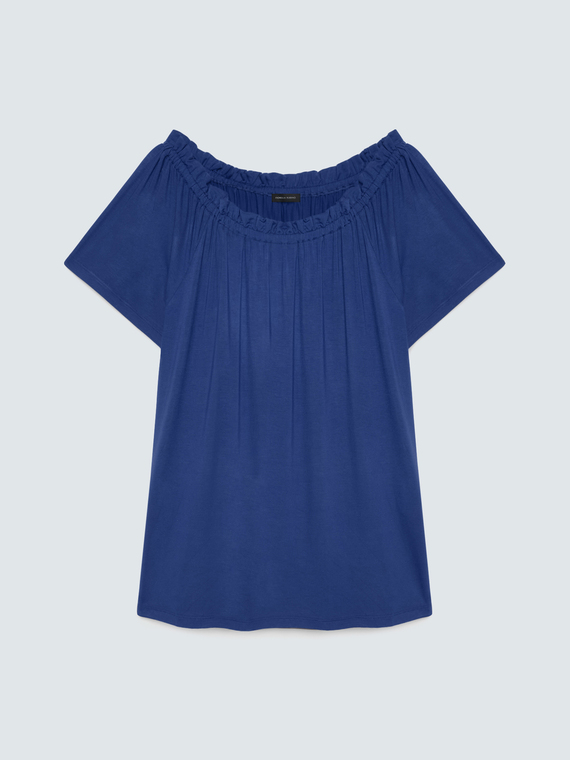 Off-shoulder t-shirt in viscose jersey