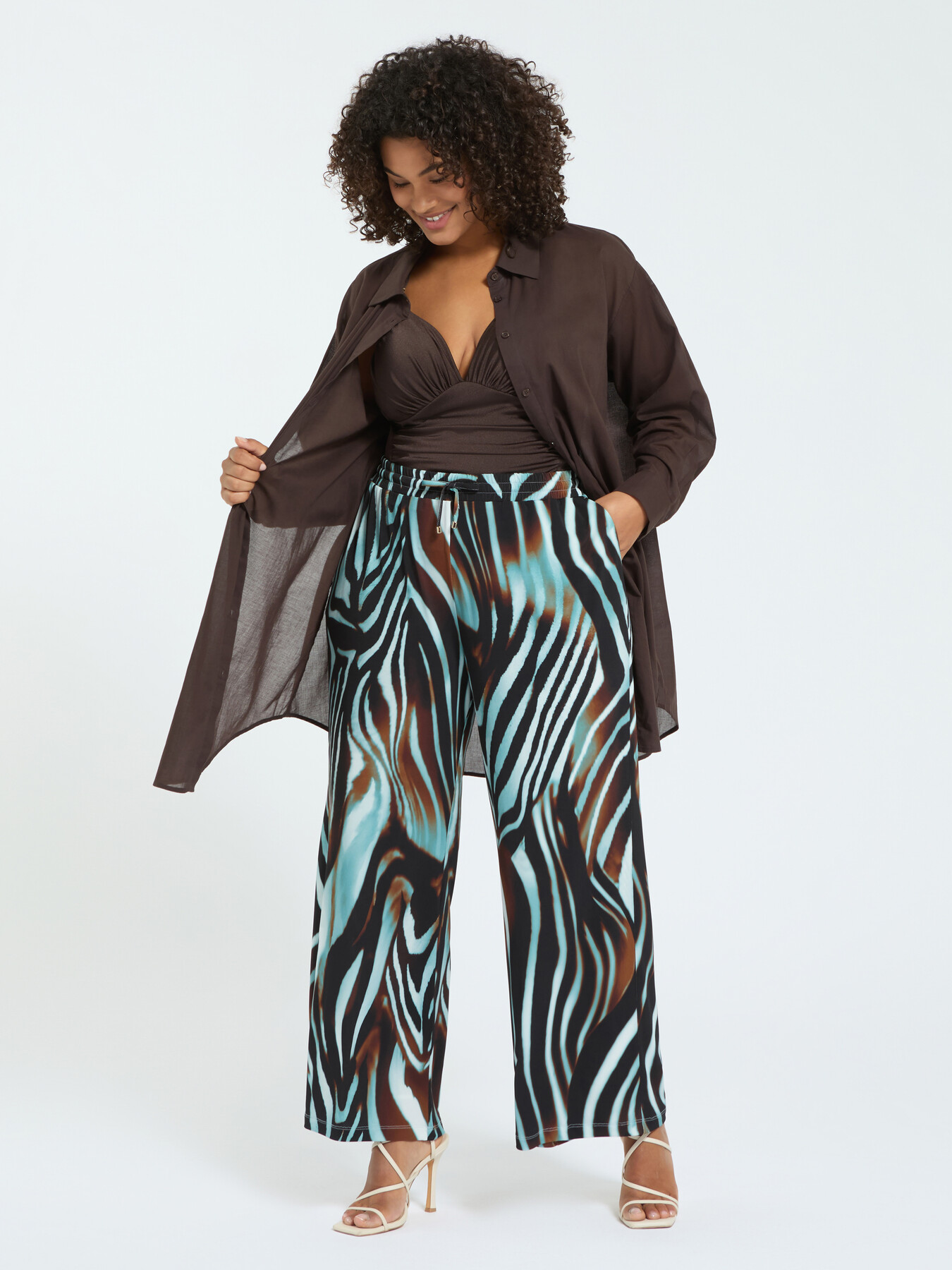 Long cotton shirt image number 3