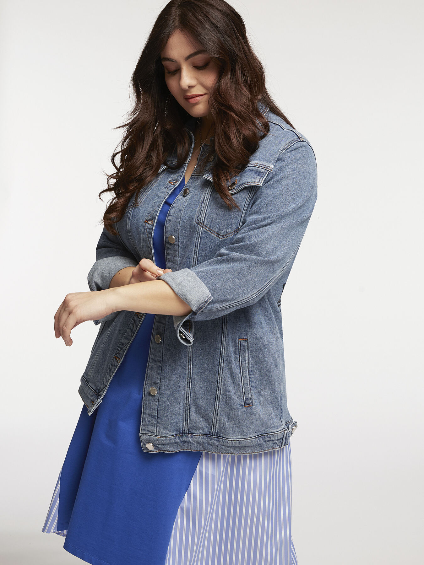 Veste en denim avec inscription dans le dos image number 0